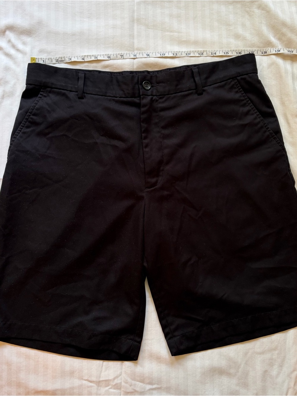 Greg Norman Collection Black Flat-Front Men’s Shorts